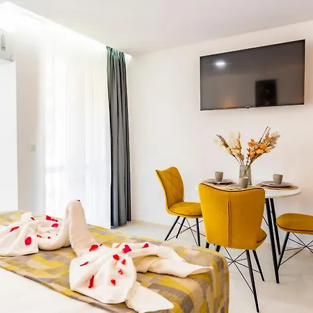 J'adore Secret Garden A&k Deluxe Apartamento *